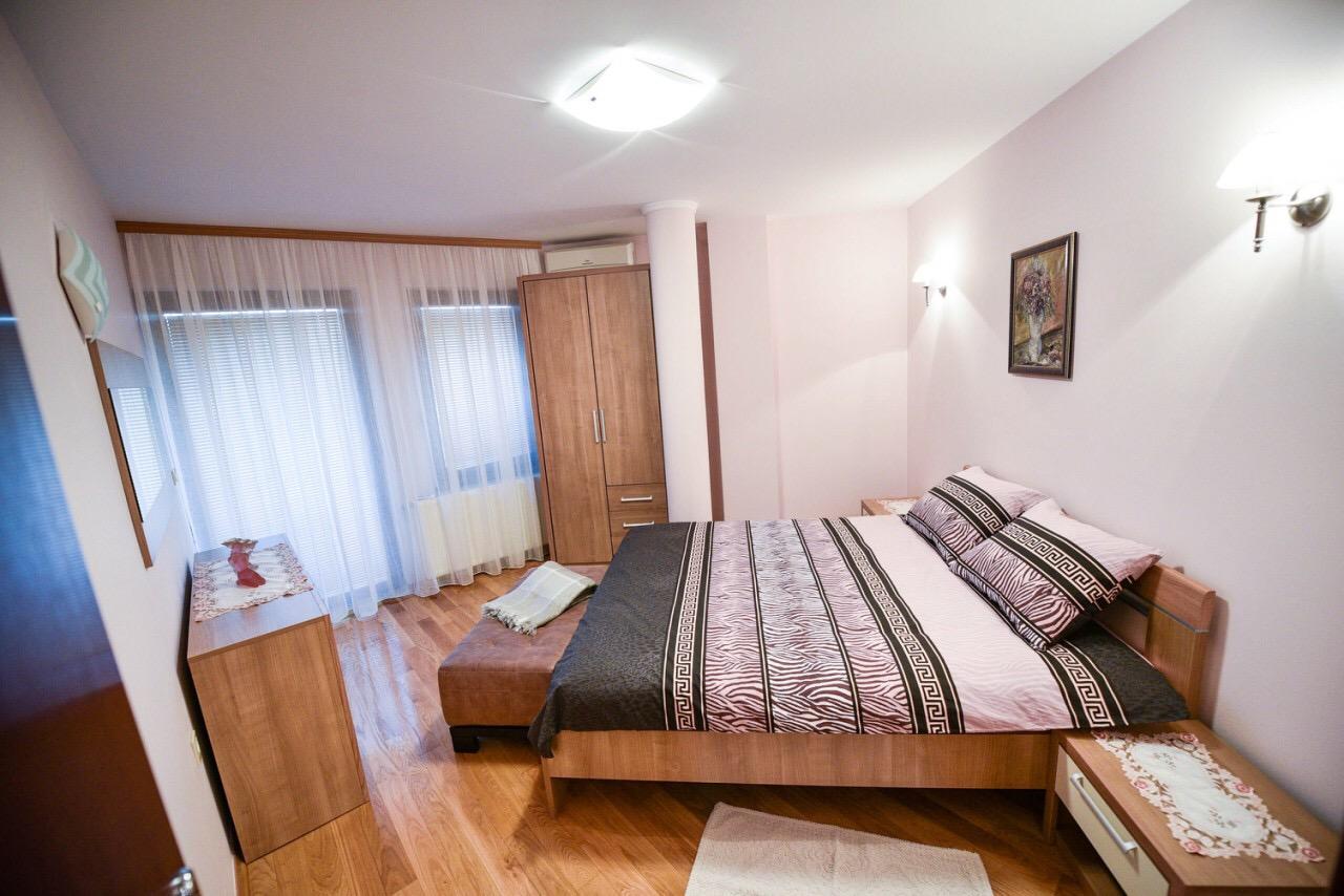 Apartman Natalija Banja Luka Ngoại thất bức ảnh