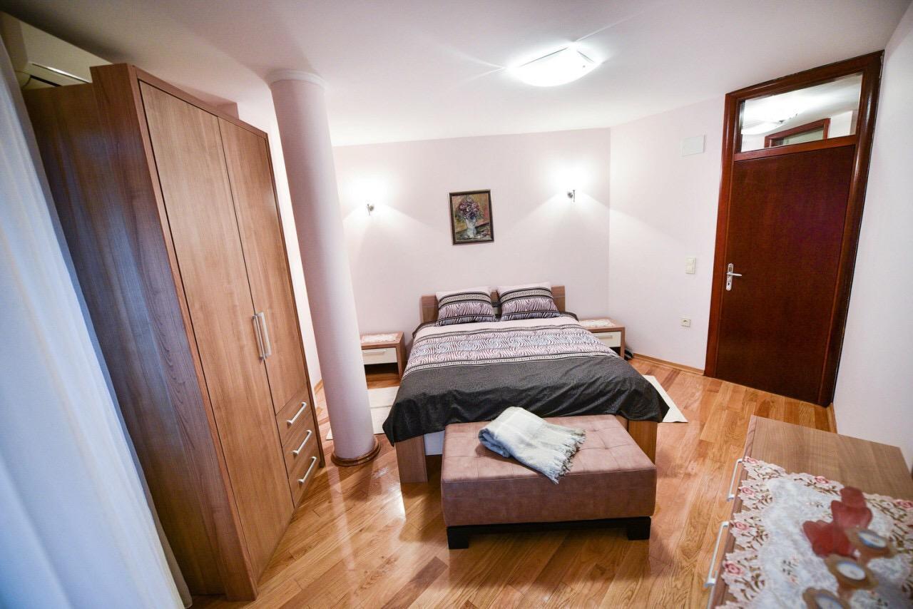 Apartman Natalija Banja Luka Ngoại thất bức ảnh