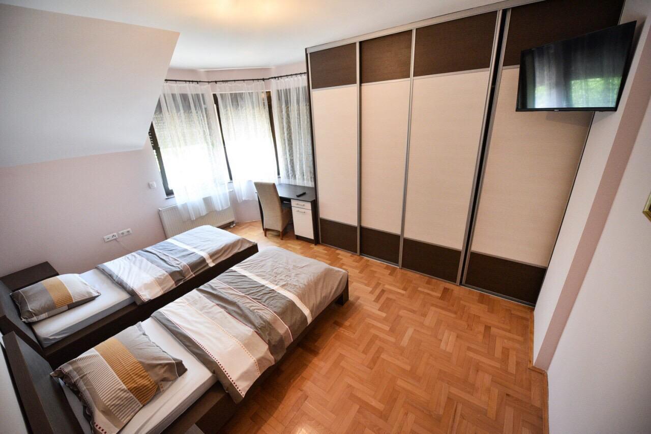 Apartman Natalija Banja Luka Ngoại thất bức ảnh