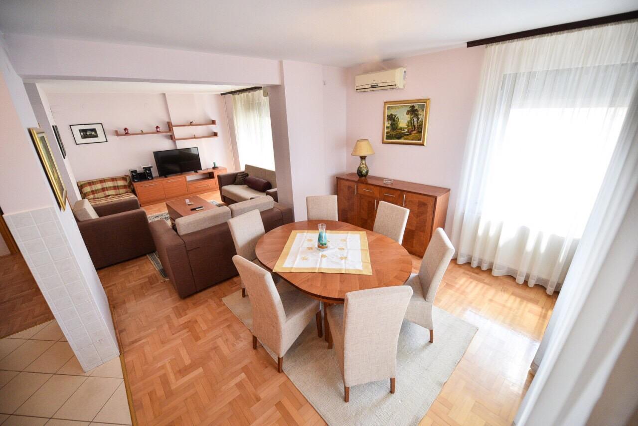 Apartman Natalija Banja Luka Ngoại thất bức ảnh