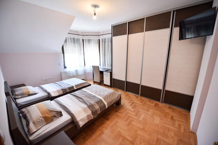 Apartman Natalija Banja Luka Ngoại thất bức ảnh